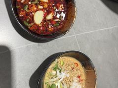 -啊美丽炭火烤肉(滑翔一店)