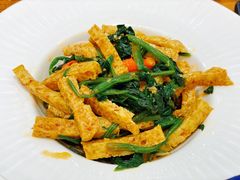 菠菜面筋-清真·玛丽亚新疆菜主题餐厅(浙江中路店)