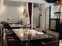 大堂-LESCEDARS Brasserie Bistro香柏树