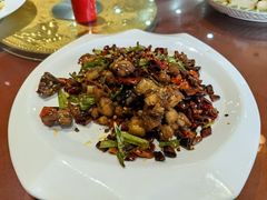 辣子鸡-漁耕小厨农家院(武当山店)