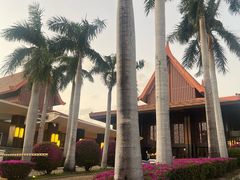 -三亚亚龙湾铂尔曼别墅度假酒店