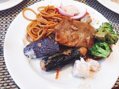 -南湖名都·景湖轩全日制餐厅·海鲜自助·东南亚风味·临湖而食