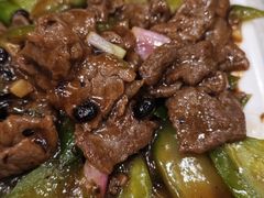 -香港新发烧腊茶餐厅(水围店)