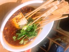 -蓉李记成都名小吃(武汉菱角湖万达店)