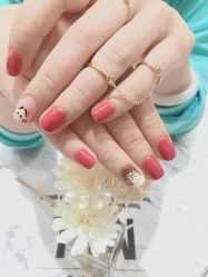 -手牵手美甲