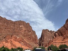 -天山神秘大峡谷