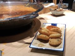 -野山舂·贵州现舂酸汤火锅(鸿通城店)