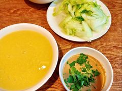 -清真吴记门钉肉饼·喜多利