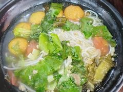 -周记蟹仔粉(侨港风情街店)