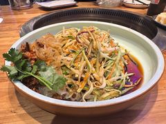 -山河屯铁锅炖·非遗东北菜(南山店)