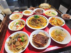 -蓝田九大碗民俗食府(蓝田店)