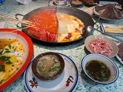 -鸿姐老火锅(疁城新天地店)