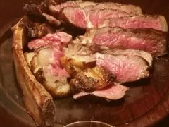 -恰餐厅及酒吧 CHAR Bar & Grill (北京丽都皇冠假日店)