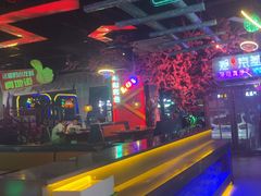 -路边边.炒菜烧烤.音乐餐厅(良乡长虹店)