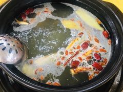 -濠轩阁特色生蚝火锅(水湾路店)
