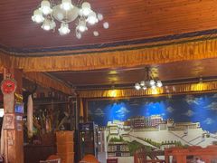 -塔洛藏餐吧(香格里拉古城店)