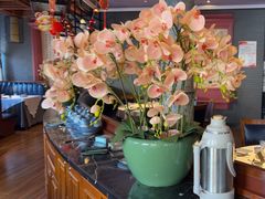 -八府香鸭·啫啫煲(华山路店)