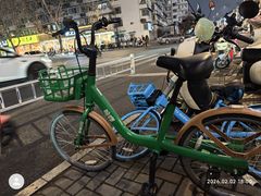 -宝龙城(杭州滨江店)