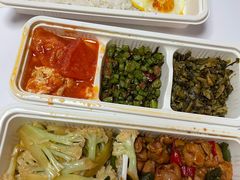 -小厨娘绣中淮扬(总统府大行宫店)