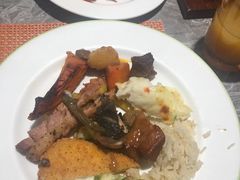 -松咖啡自助餐厅·松北香格里拉