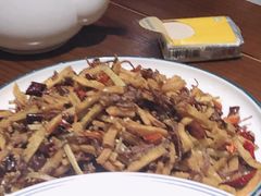 -房县土本味土鸡汤特色餐厅(沌口店)