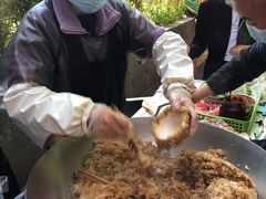 -六广门毛阿姨糯米饭