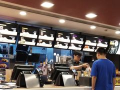 -麦当劳(长江西路得来速店)