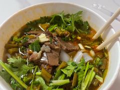 -魏旺湖北正宗牛肉面(硚口公园店)