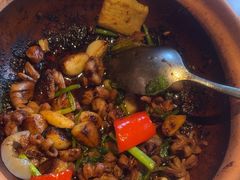 -八府香鸭·啫啫煲(华山路店)