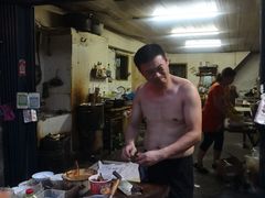 -吴长子卤菜馆(统一街店)