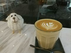 -UNI UNI(环亚凯瑟琳店)