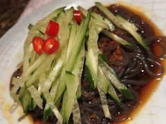 酸辣蕨根粉-猪啊牛呀羊啊铜盘烤肉(正大广场店)