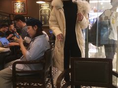 -星巴克臻选(杭州万象城店)