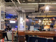 大堂-机器人火炉披萨(爱琴海店)