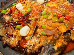 -鸣记脆皮烤鱼·海鲜烤鱼(三八广场店)