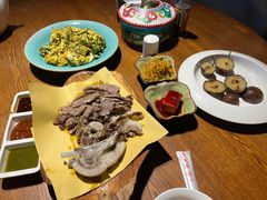 -蒙古苍狼蒙餐