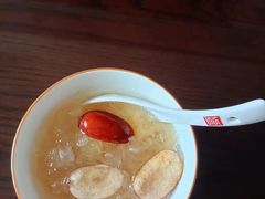 -爱的果实月嫂育婴师(世纪东方店)