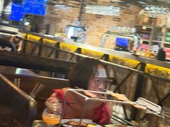 -麦凯伦烧烤·精酿超级工厂店(金桥总店)