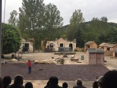 -雪山彩虹谷景区