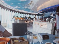 -黄金海景大酒店-旋转餐厅