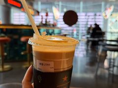 -星巴克臻选(成都太古里店)