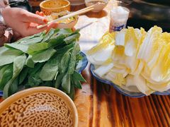 -鸡足缘·海稍鱼•野生菌火锅