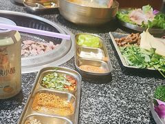 -红泥小火炉·东北泥炉烤肉(天一旗舰店)