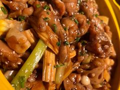 -多嘴超级肉蟹煲(中街恒隆故宫店)