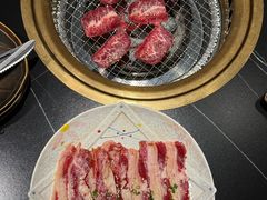 -山川小町·极番烧肉(新地假日广场店)