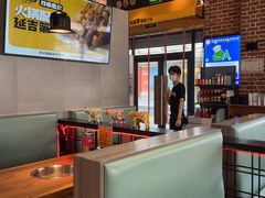 -牛小嫩串串火锅(老国贸总店)