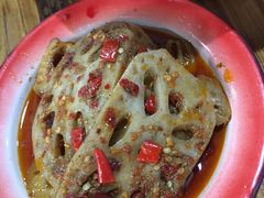 麻辣藕片-老三样·美食研究中心(世贸路店)