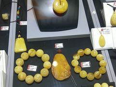-宝龙典当奢侈品回收(先天下店)