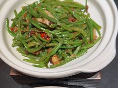 -鸽子侯·家宴·平价海鲜(市图书馆店)
