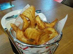 -Tube station站点比萨(王府井百货店)